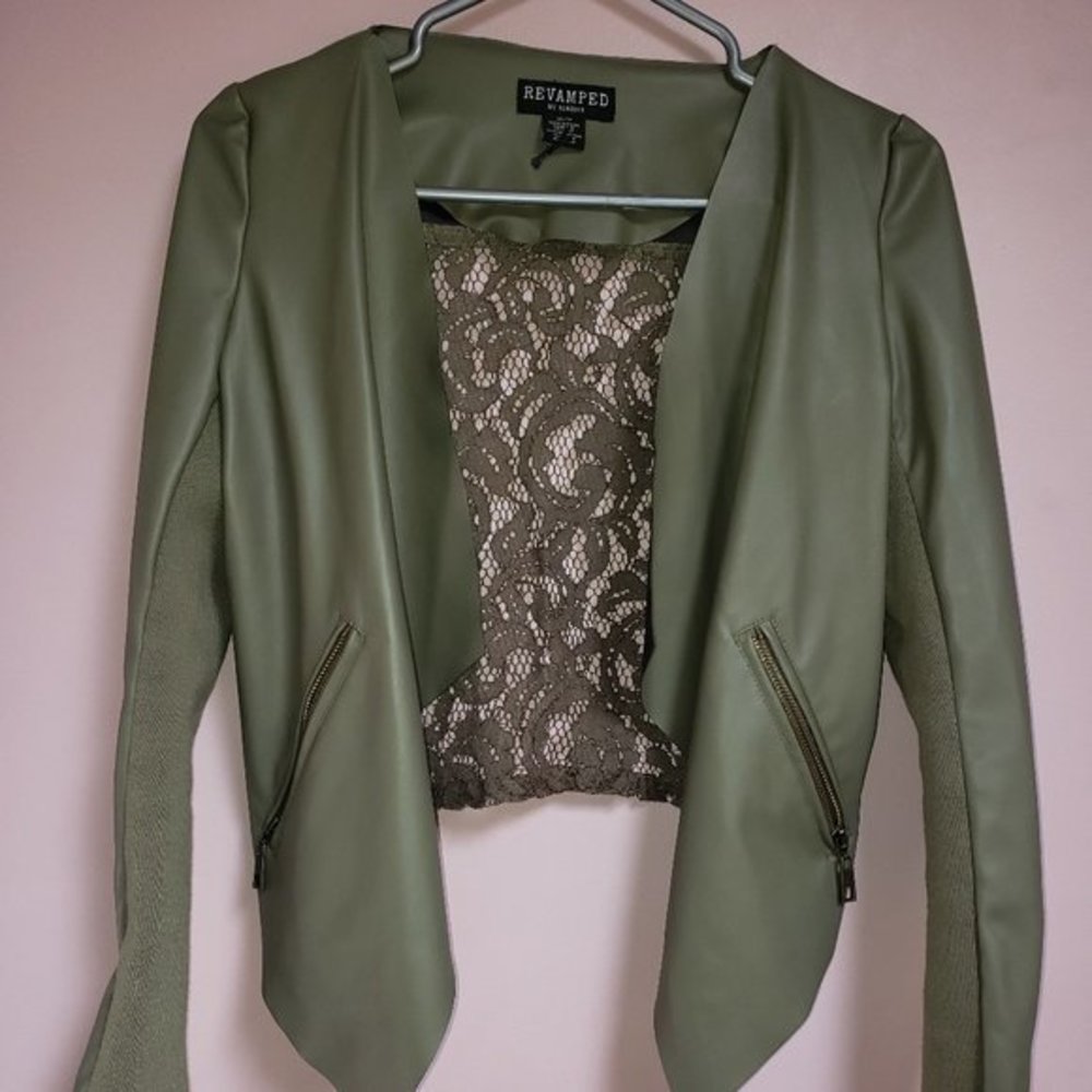 Revamped by Sirens Womens Size XS Olive Leatheretted and Lace Bolero - Pre-Owned